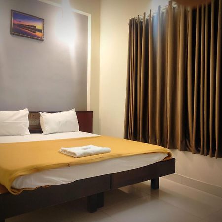 Apartamento Orkuz Residency Kochi Exterior foto